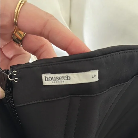 House of CB Anais Black Satin Pointed Corset Midi Dress - Picture 9 of 10